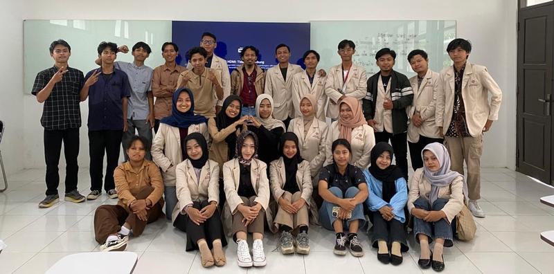 Mahasiswa Sains Data Universitas Harkat Negeri